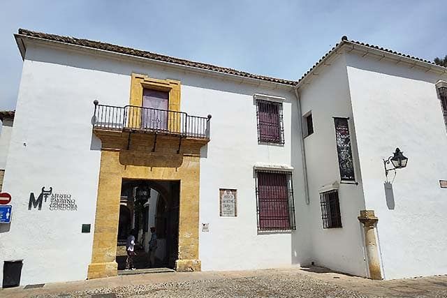 entrada al museo taurino de Córdoba