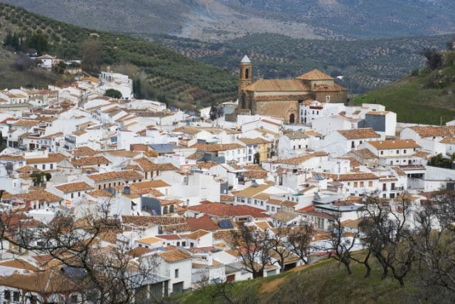 vistas del pueblo de Carcabuey