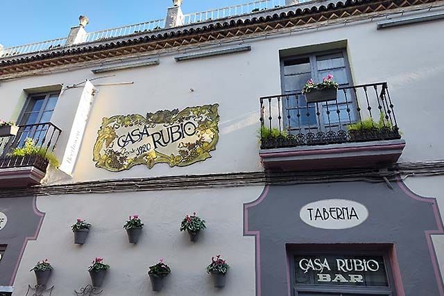 fachada del restaurante Casa Rubio