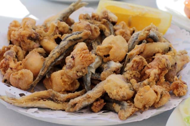 pescaíto frito variado
