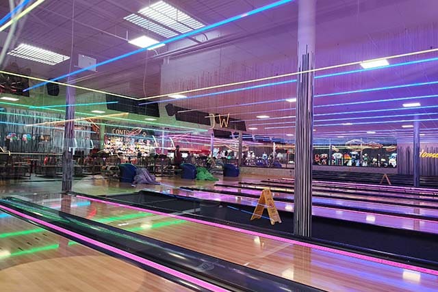 pistas de bowling en Ozone Córdoba